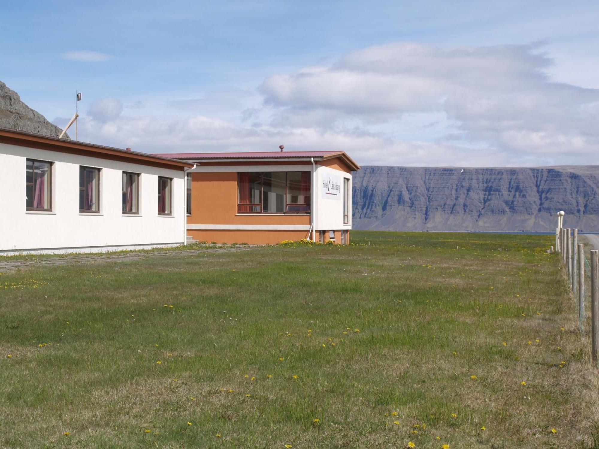 Hotel Latrabjarg Hnjotur Exterior photo